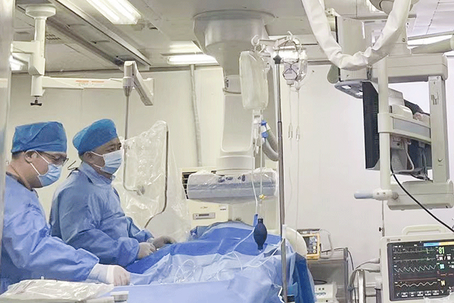 大医精诚 | 首开新篇！AI 血管内超声（IVUS）技术落地维康